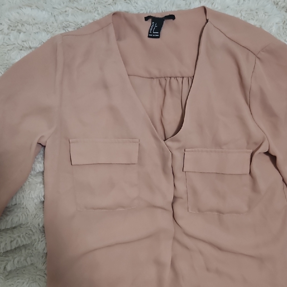 Forever 21 Pink V-Neck 3/4 Sleeve Blouse